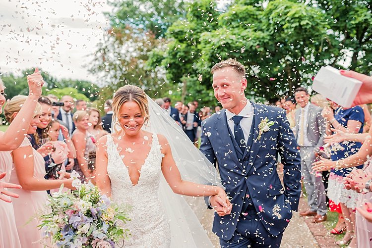 Confetti Throw Pretty Light English Country Garden Wedding http://kerriemitchell.co.uk/