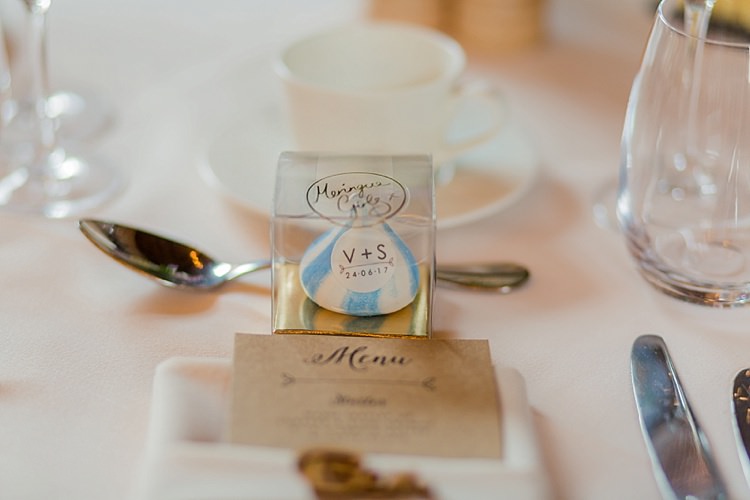 Meringue Drops Favours Place Setting Pretty Light English Country Garden Wedding http://kerriemitchell.co.uk/