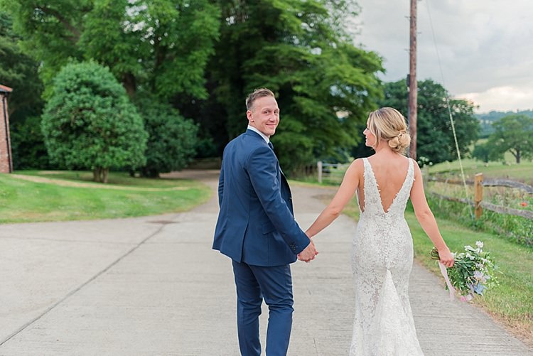 Pretty Light English Country Garden Wedding http://kerriemitchell.co.uk/