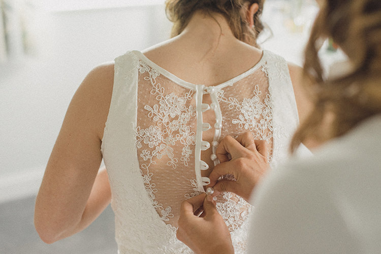 Lace Button Back Dress Bride Bridal Gown Relaxed Home Made Love Barn Wedding http://www.rebeccadouglas.co.uk/