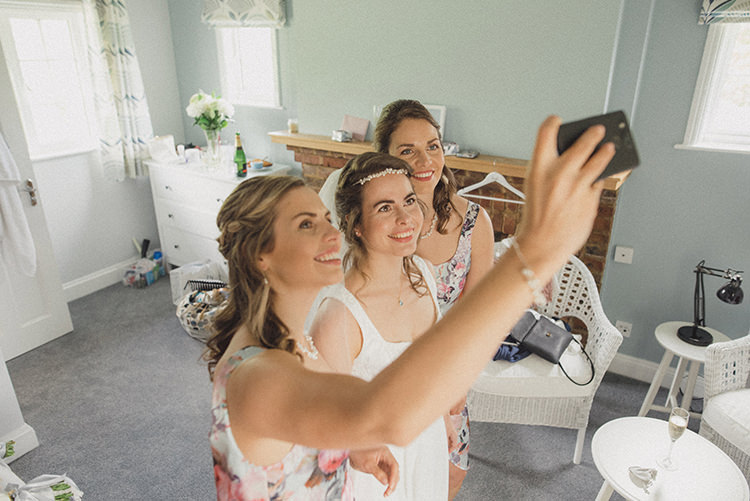 Bride Bridesmaids Selfie Relaxed Home Made Love Barn Wedding http://www.rebeccadouglas.co.uk/