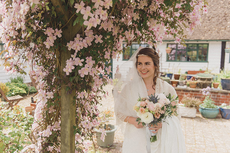 Relaxed Home Made Love Barn Wedding http://www.rebeccadouglas.co.uk/