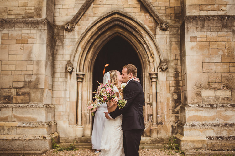 Enchanting Woods Inspired Country Wedding http://alexapenberthy.com/