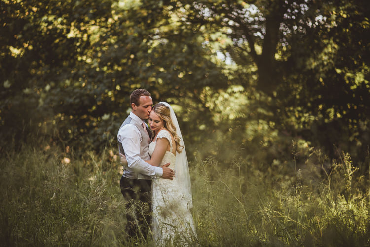 Enchanting Woods Inspired Country Wedding http://alexapenberthy.com/