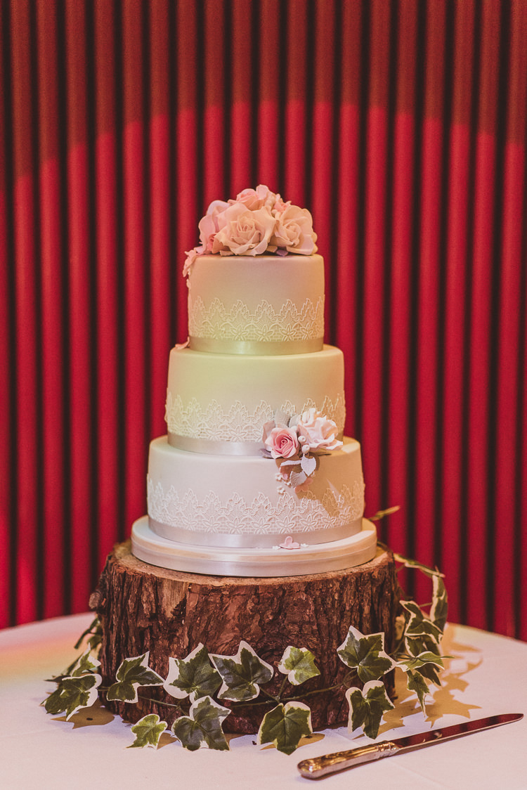 Cake Table Wood Slice Pink Lace Icing Sugar Flowers Rose Ribbon Enchanting Woods Inspired Country Wedding http://alexapenberthy.com/