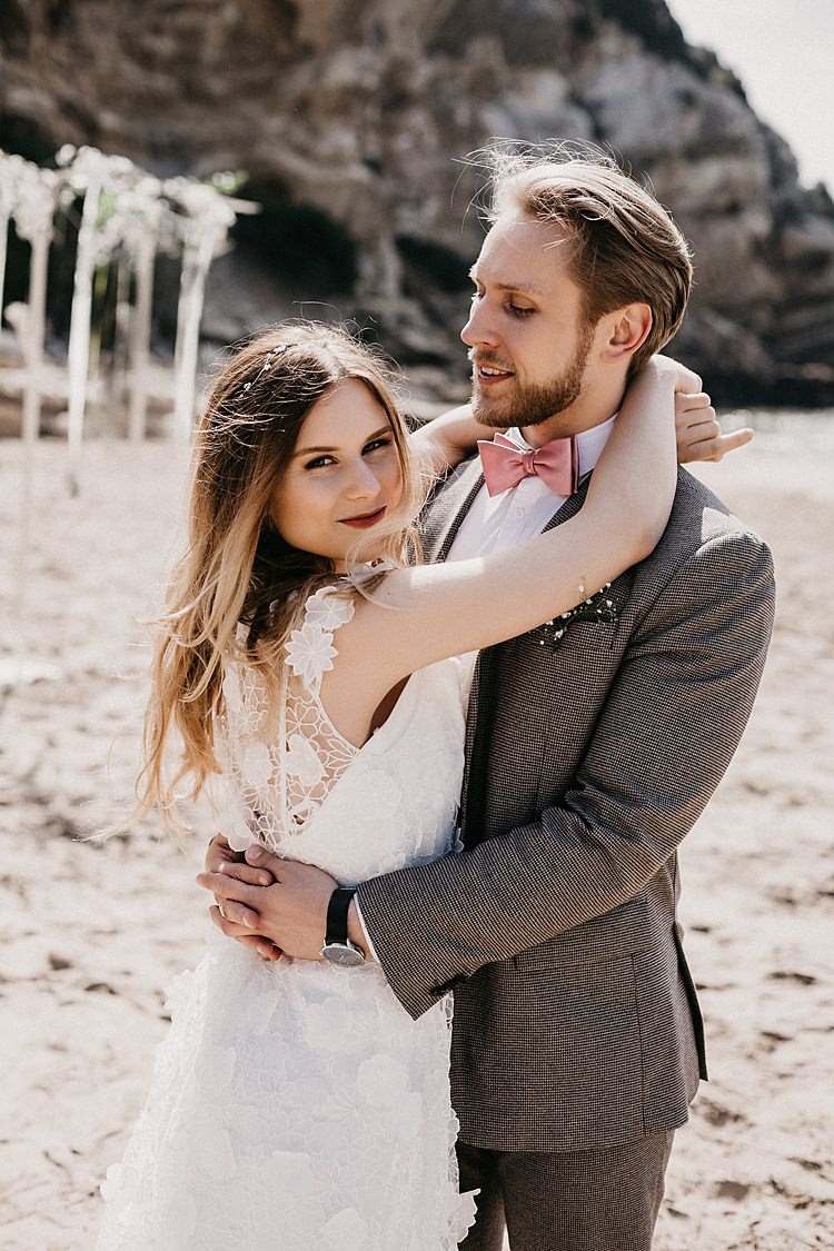 Bride Groom Embrace Beach Whimsical Greenery Wedding Ideas Sea http://eglejo.lt/
