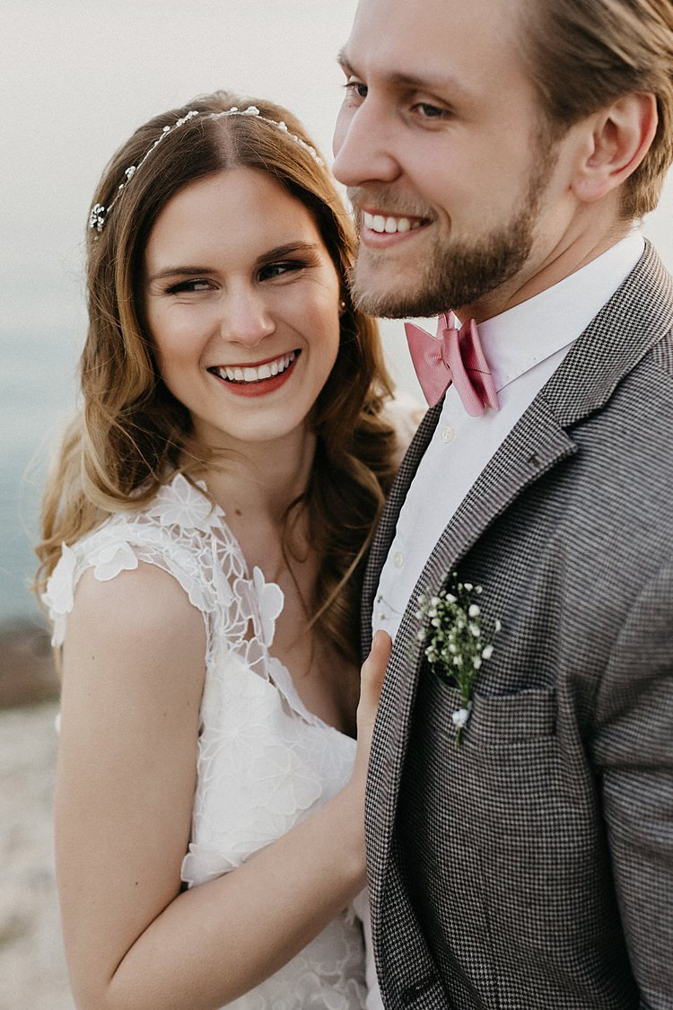 Bride Groom Laugh Whimsical Greenery Wedding Ideas Sea http://eglejo.lt/