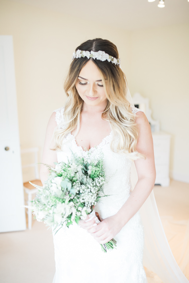 Bohemian Bride Bridal Style Beautifully Authentic Rustic Country House Wedding https://www.nikkismoments.com/