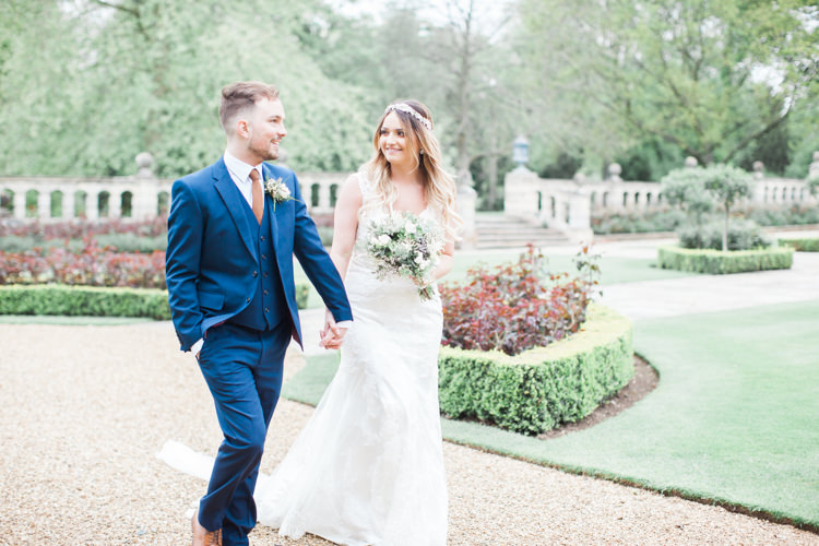 Beautifully Authentic Rustic Country House Wedding https://www.nikkismoments.com/
