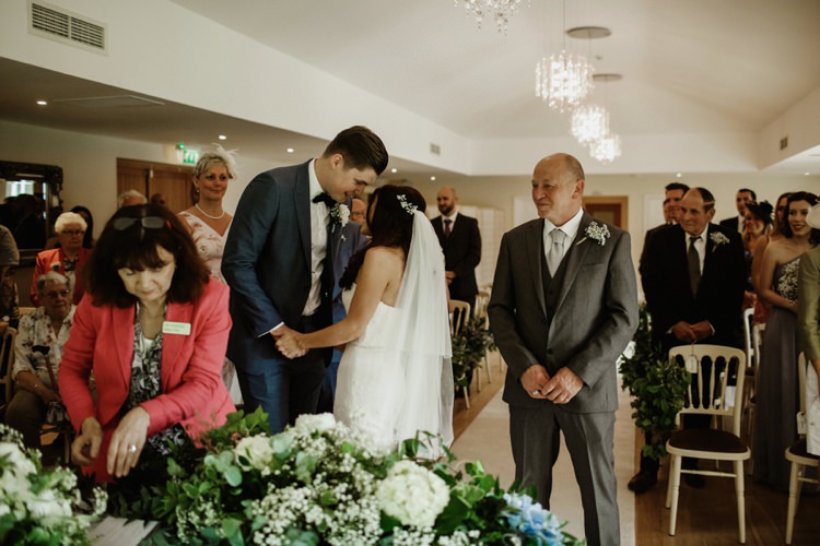 Nostalgic Playful Greenery Floral Garden Wedding http://jesspetrie.com/