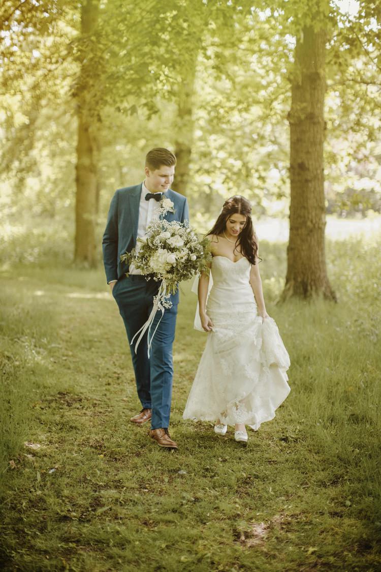 Nostalgic Playful Greenery Floral Garden Wedding http://jesspetrie.com/