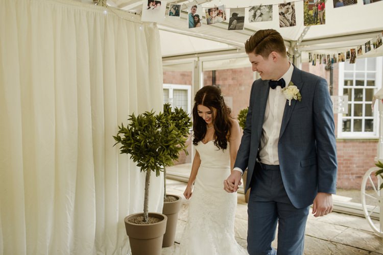 Nostalgic Playful Greenery Floral Garden Wedding http://jesspetrie.com/ 
