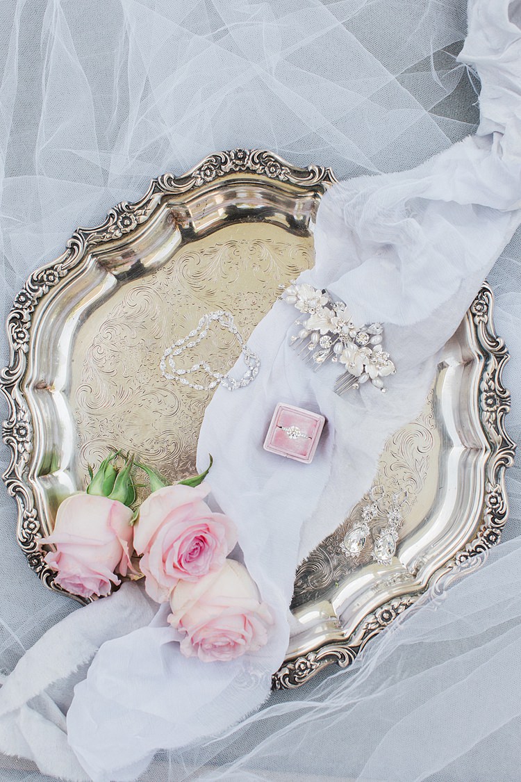 Wedding Styling Ideas Details Decor Planning Advice http://dyannalamora.com/