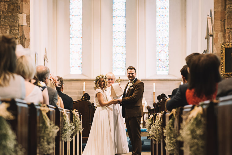 Rustic Boho Summer Tipi Wedding https://www.luciewatsonphotography.com/
