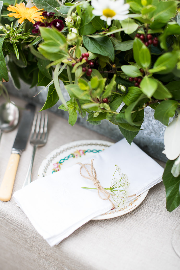 Table Setting Bone Cutlery Gypsophila Daisies Twine Greenery Pretty Urban Nature Wedding Ideas http://www.fionasweddingphotography.co.uk/