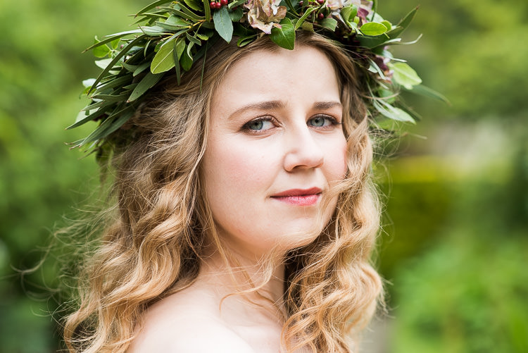 Pretty Urban Nature Wedding Ideas http://www.fionasweddingphotography.co.uk/