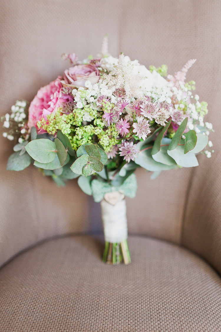 Blush Pink Wedding Flowers Bouquets http://www.whitestagweddings.com/