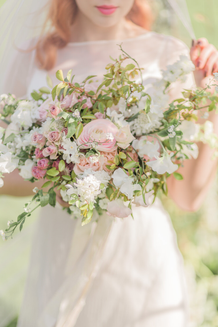 Flowers Bouquet Bride Bridal Ribbon Pretty Pink Green Rose Ranunculus Ethereal Fine Art William Morris Wedding Ideas http://jessicadaviesphotography.co.uk/
