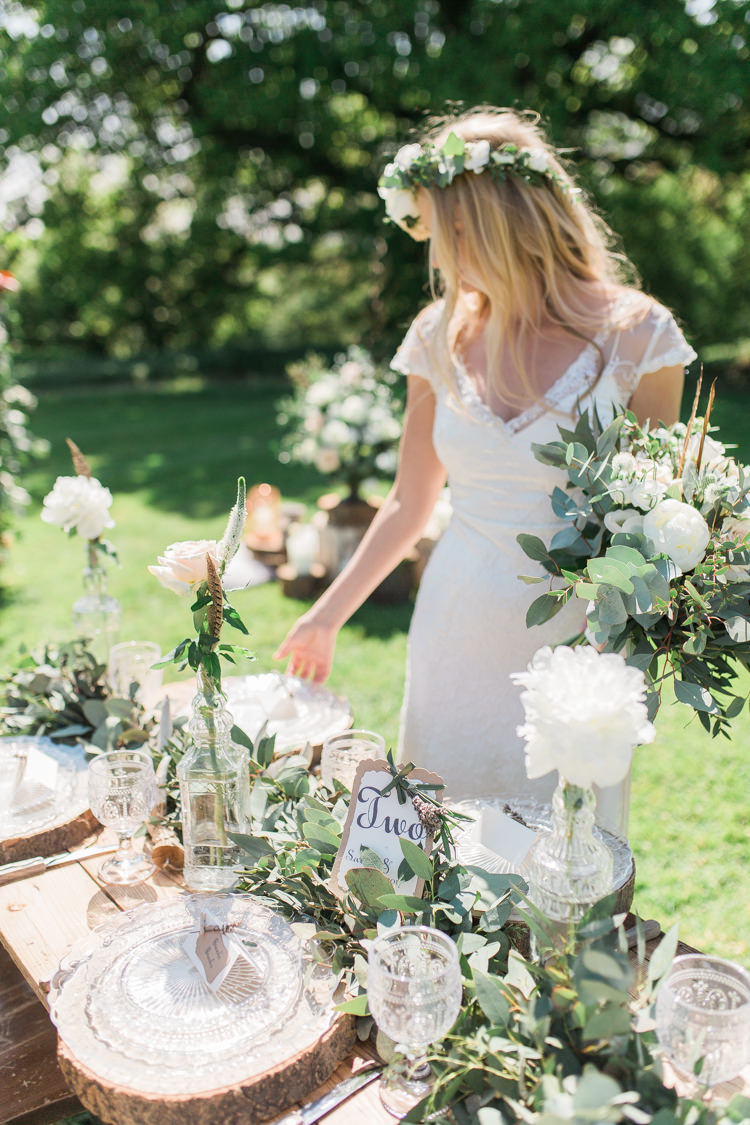 Foliage Swag Garland Table Runner Decor Bottles Flowers Tablescape Bohemian Garden Greenery Wedding Ideas http://www.storytellerphotography.co.uk/