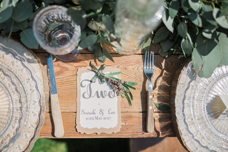 Log Place Setting Glass Plate Rustic Wooden Stationery Table Bohemian Garden Greenery Wedding Ideas http://www.storytellerphotography.co.uk/