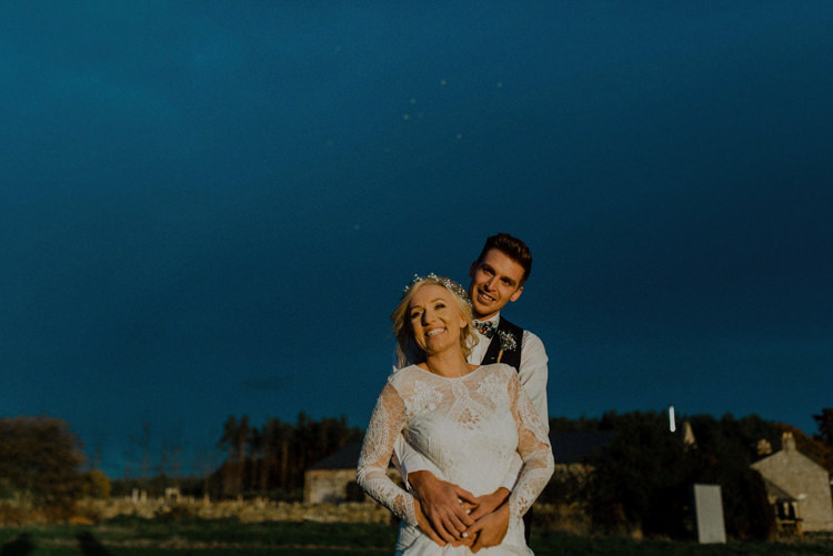 Dreamy Natural Boho Barn Wedding https://heychrisrandle.com/