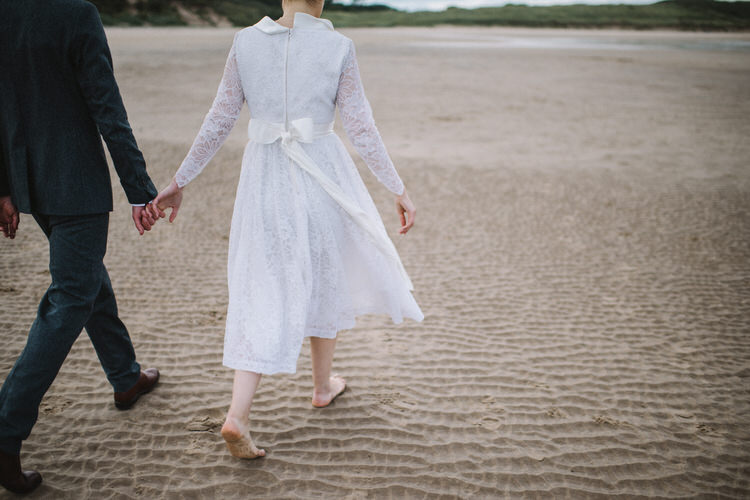 Vintage Log Cabin Wedding Sea http://www.lisadevinephotography.co.uk/