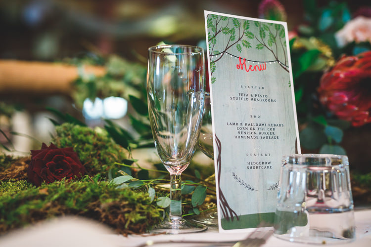 Moss Runner Table Setting Menu Rustic Barn Red Gold Glam Wedding https://garethnewsteadphotography.com/