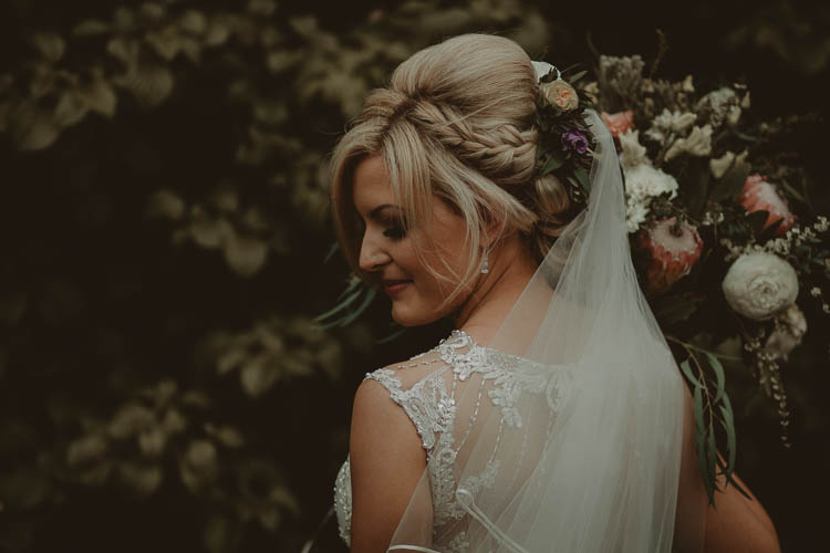 Hair Bride Bridal Plait Braid Flowers Style Up Do Whimsical Modern Rustic Barn Wedding http://photomagician.co.uk/