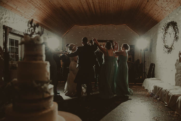 Whimsical Modern Rustic Barn Wedding http://photomagician.co.uk/