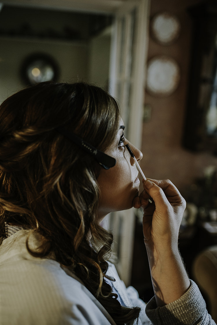 Enchanting Country Barn Wedding http://www.dmcclane.com/
