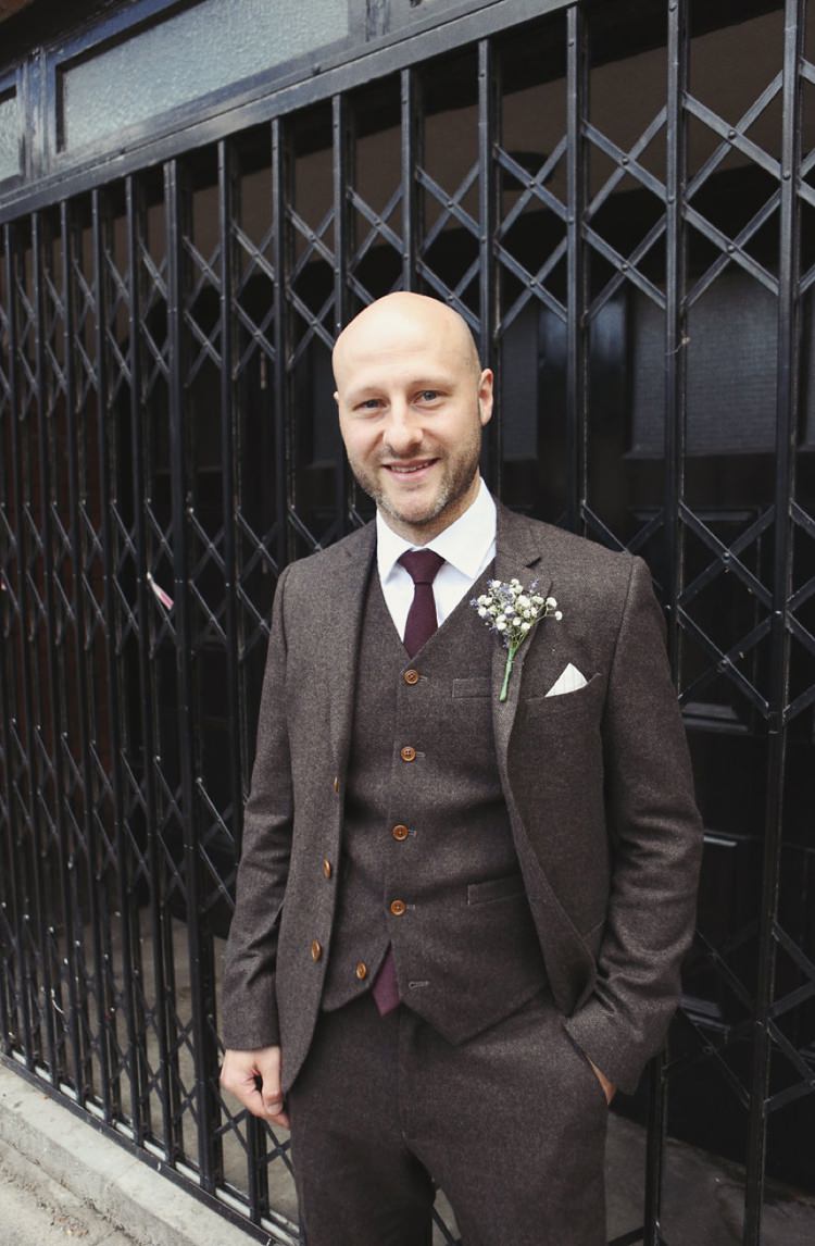 Groom Fashion Suit Tweed http://www.haywoodjonesphotography.co.uk/
