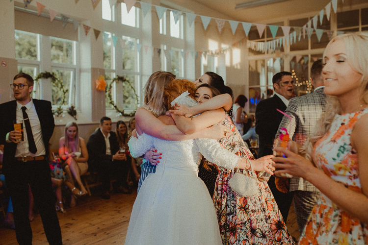 Eclectic Kitsch Retro Fete Wedding http://www.belleartphotography.com/