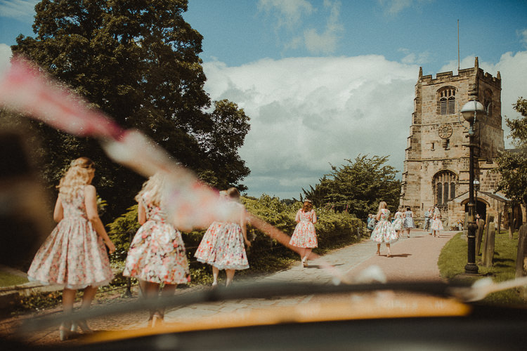 Eclectic Kitsch Retro Fete Wedding http://www.belleartphotography.com/