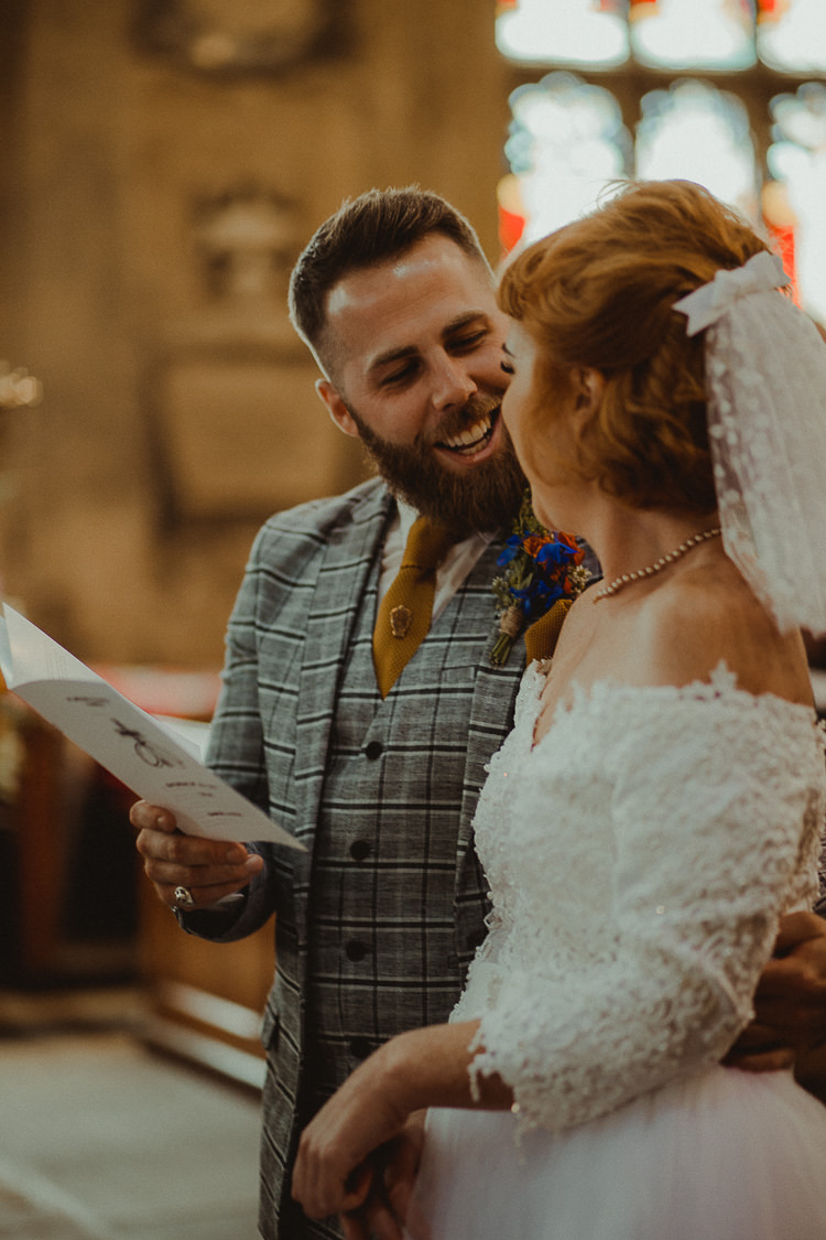 Eclectic Kitsch Retro Fete Wedding http://www.belleartphotography.com/