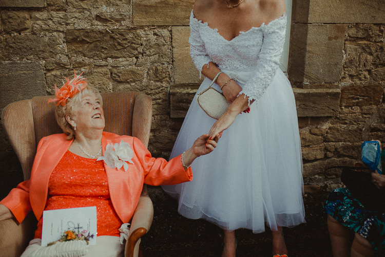 Eclectic Kitsch Retro Fete Wedding http://www.belleartphotography.com/