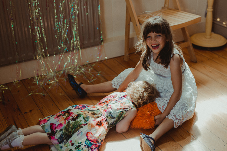 Eclectic Kitsch Retro Fete Wedding http://www.belleartphotography.com/