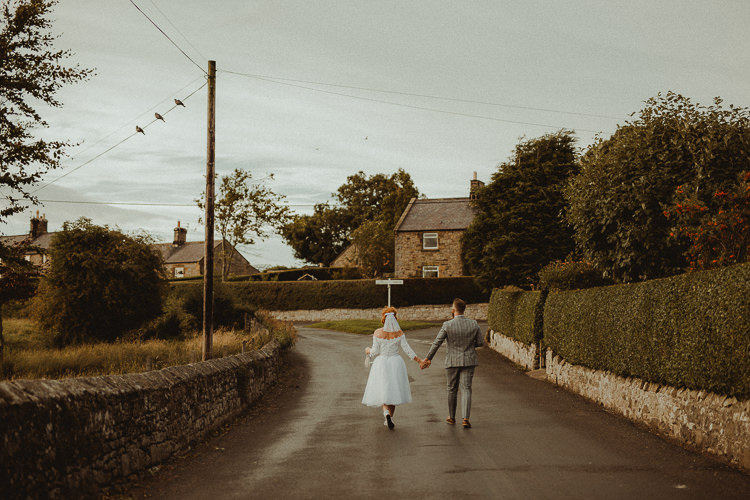 Eclectic Kitsch Retro Fete Wedding http://www.belleartphotography.com/