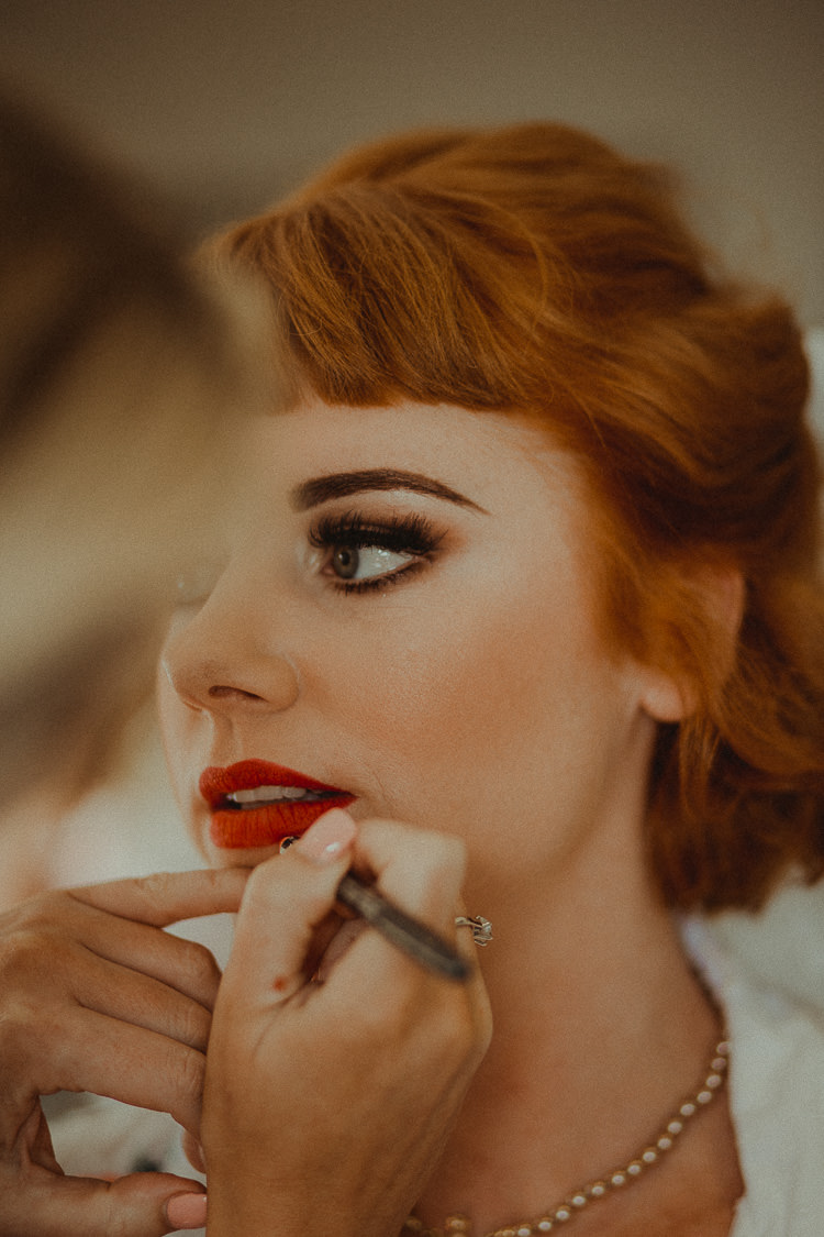 Vintage Make Up Bride Bridal Beauty Eclectic Kitsch Retro Fete Wedding http://www.belleartphotography.com/