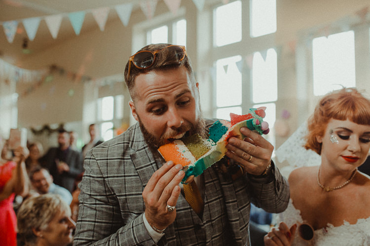 Eclectic Kitsch Retro Fete Wedding http://www.belleartphotography.com/