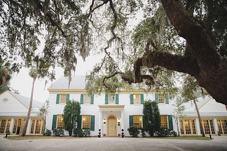 Venue Magical Wedding Ceremony Beneath An Oak Tree Florida http://stephaniew.com/