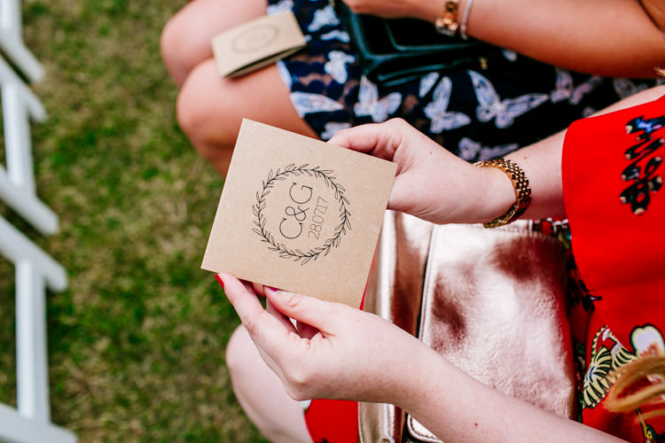 Stylish Sassy Gin Wedding http://epiclovestory.co.uk/
