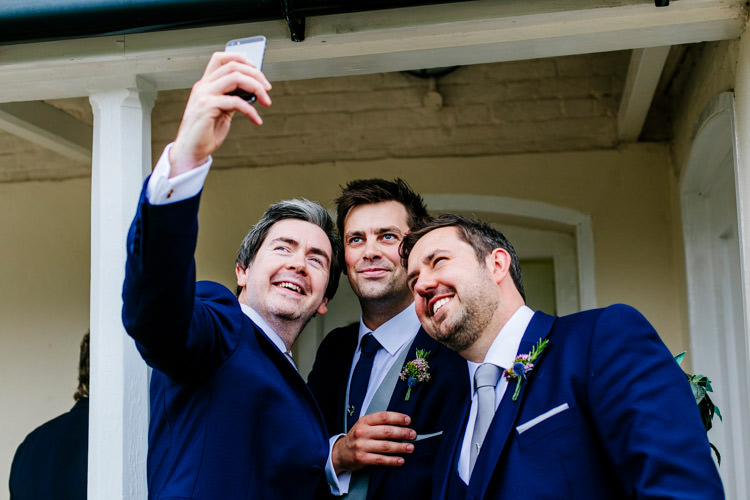 Stylish Sassy Gin Wedding http://epiclovestory.co.uk/