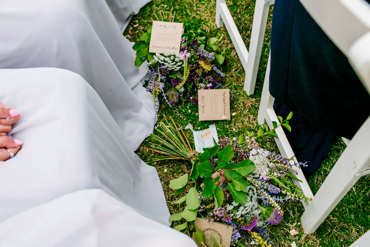 Stylish Sassy Gin Wedding http://epiclovestory.co.uk/