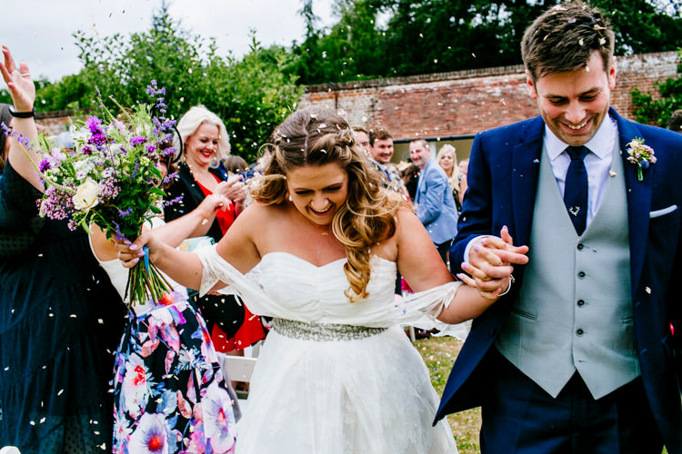 Stylish Sassy Gin Wedding http://epiclovestory.co.uk/