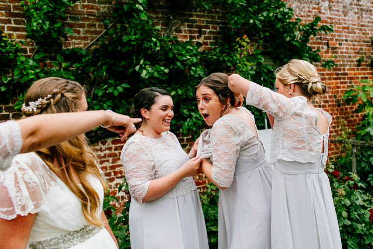 Stylish Sassy Gin Wedding http://epiclovestory.co.uk/