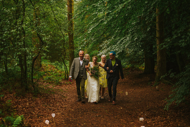 Indie Forest Origami Cranes Wedding http://www.alittlepicture.com/