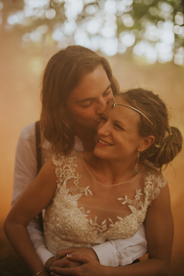 Indie Forest Origami Cranes Wedding http://www.alittlepicture.com/