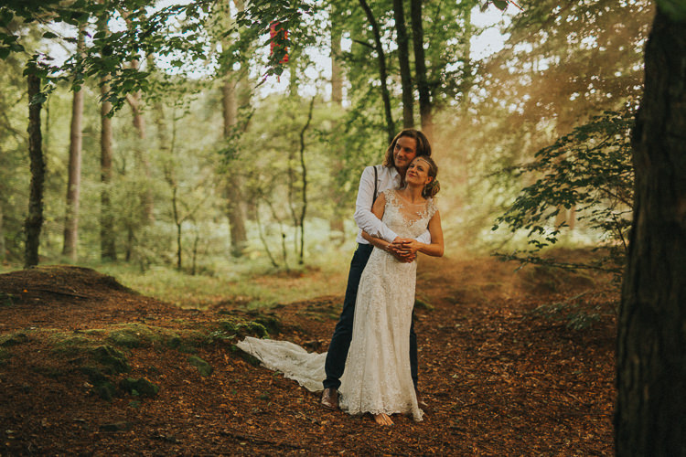 Indie Forest Origami Cranes Wedding http://www.alittlepicture.com/