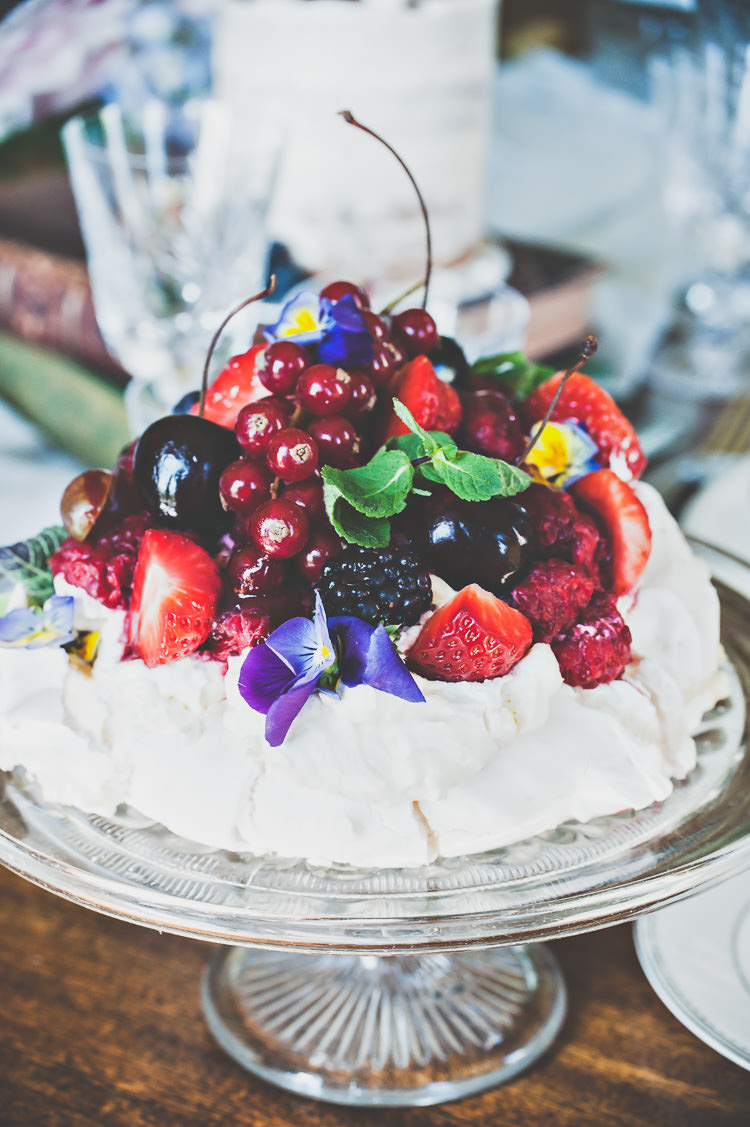 Pavlova Thoroughly Modern Cecilia Atonement Glamorous 1940s Wedding Ideas http://ikonworks.co.uk/