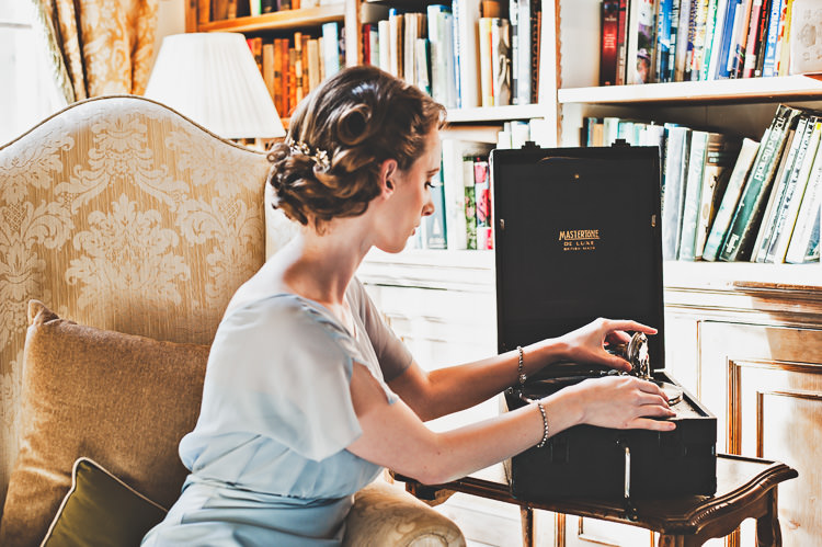 Thoroughly Modern Cecilia Atonement Glamorous 1940s Wedding Ideas http://ikonworks.co.uk/